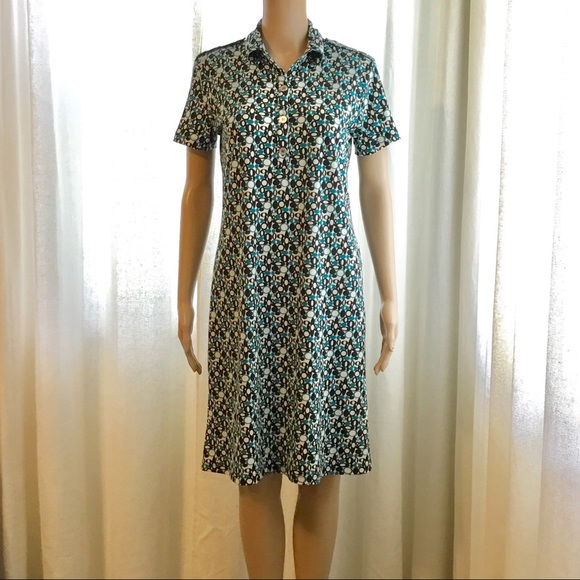 Studio M Dresses & Skirts - Retro stretchy shirt dress with epaulets & belt